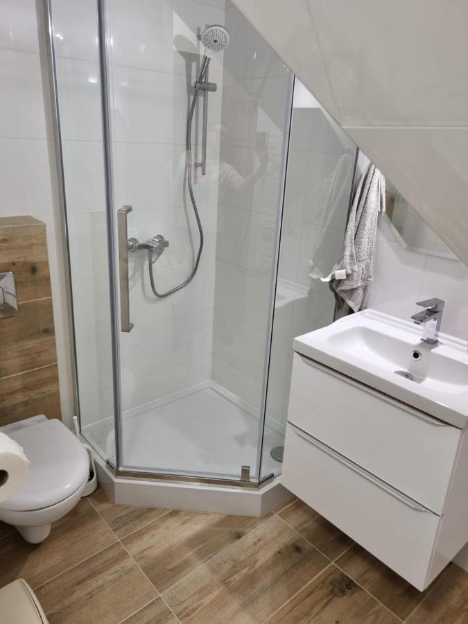 Dom Na Ubocy Apartment Gron Bagian luar foto